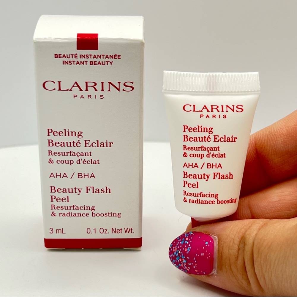 $8 🌸 Beauty Flash Peel ~ Clarins ~ Instant Beauty ~ NEW